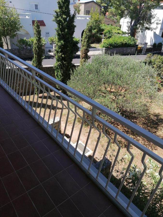 Guesthouse Butkovic Punat Exterior photo
