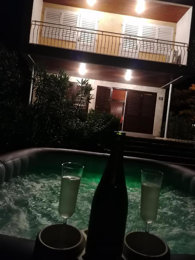 Guesthouse Butkovic Punat Exterior photo